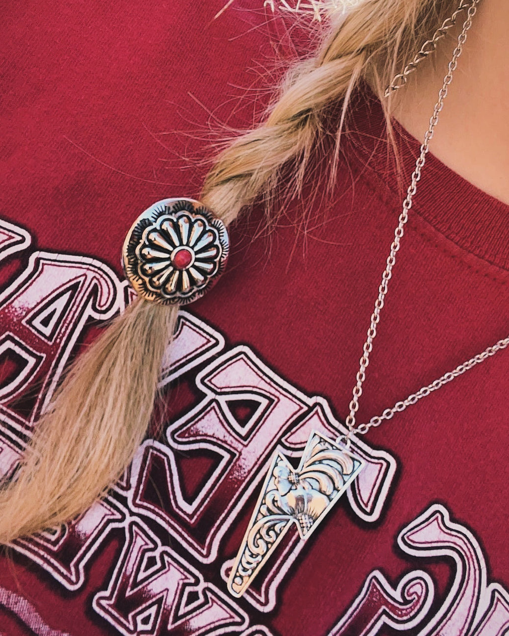 (The Chloe) Lighting bolt necklace