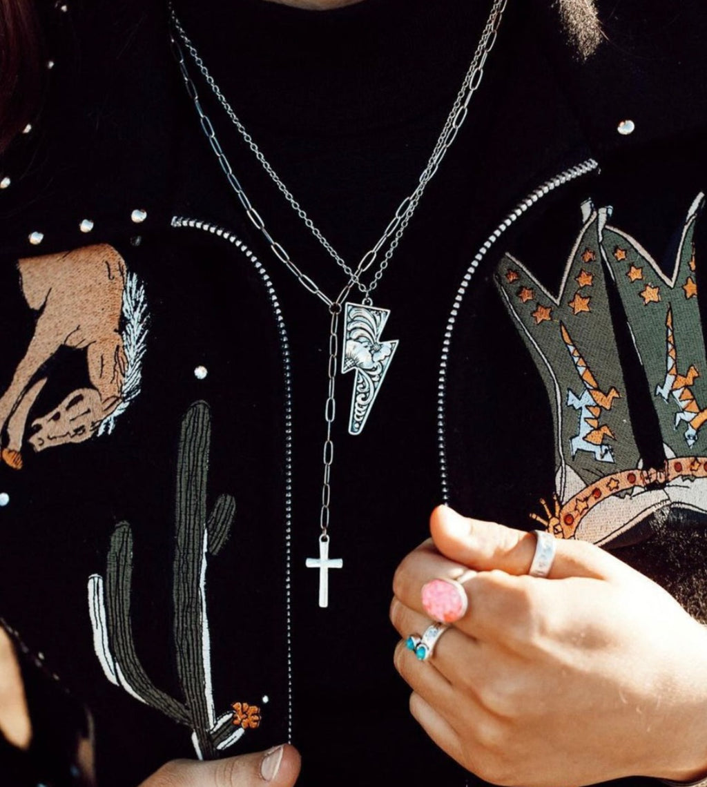 (The Chloe) Lighting bolt necklace